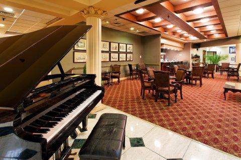 Holiday Inn Huntsville Downtown Buitenkant foto